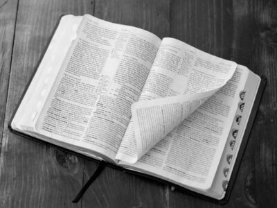 bible-on-wood-table-black-and-white